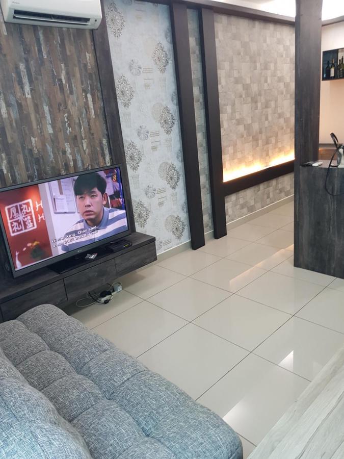 02-Austin Regency Homestay For 2Pax Pool View Johor Bahru Exterior foto