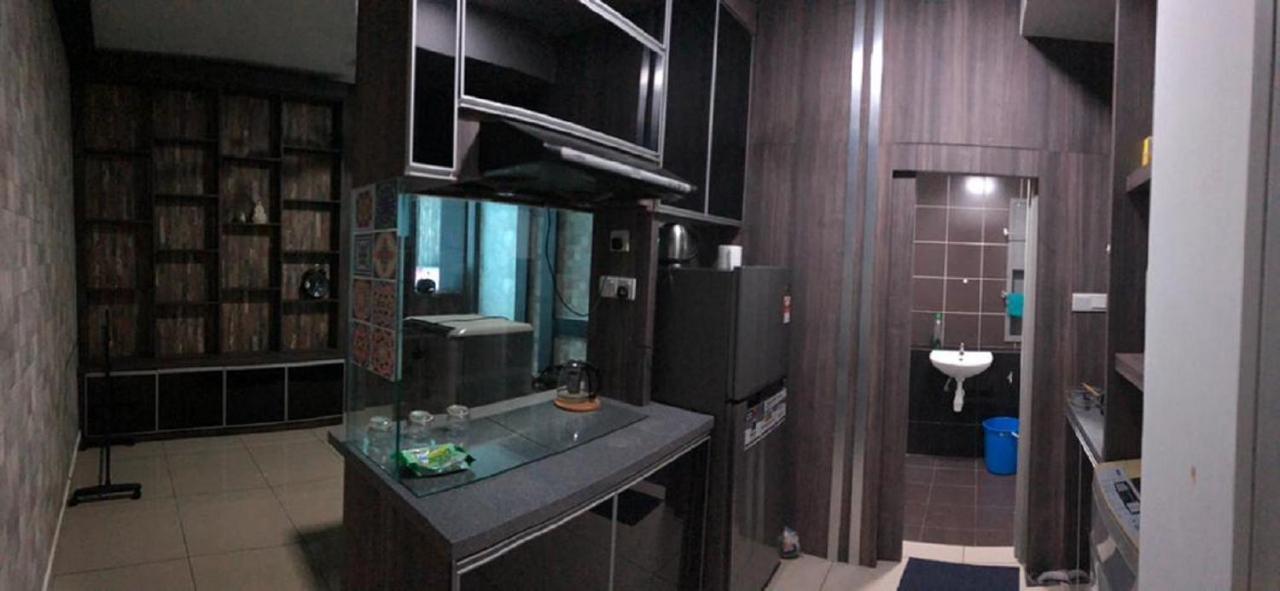 02-Austin Regency Homestay For 2Pax Pool View Johor Bahru Exterior foto